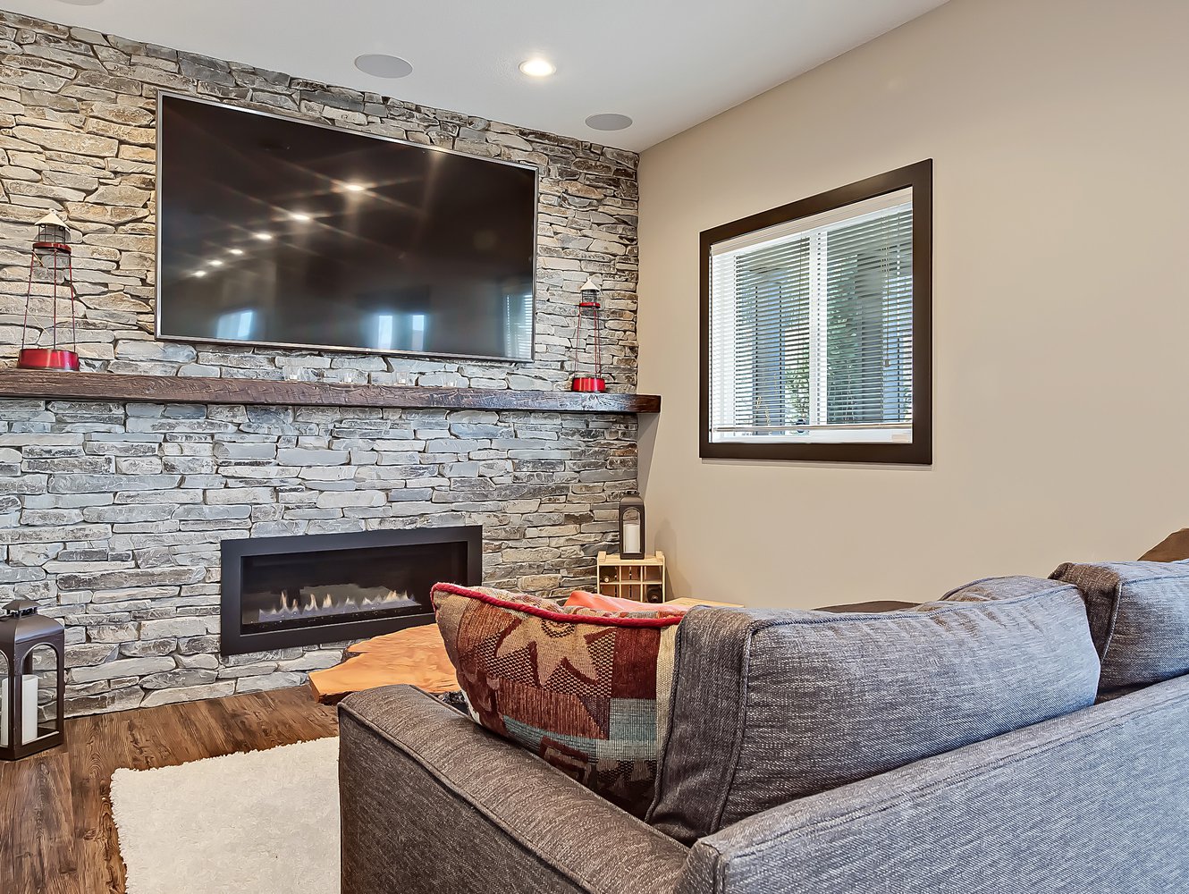 Crestmont Basement Development 13 copy.jpg