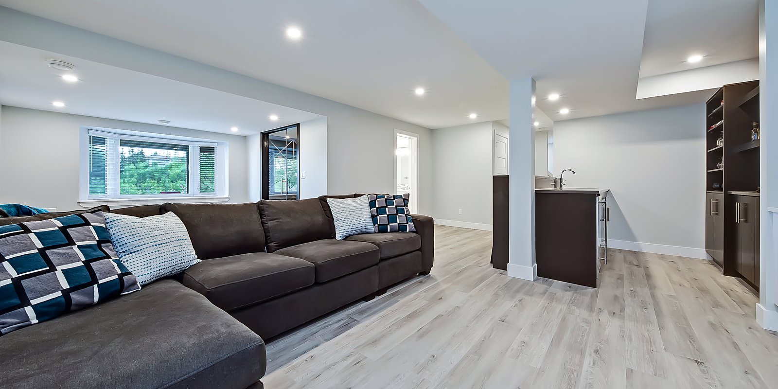 Basement Flooring Options, What Is The Best Flooring In A Basement