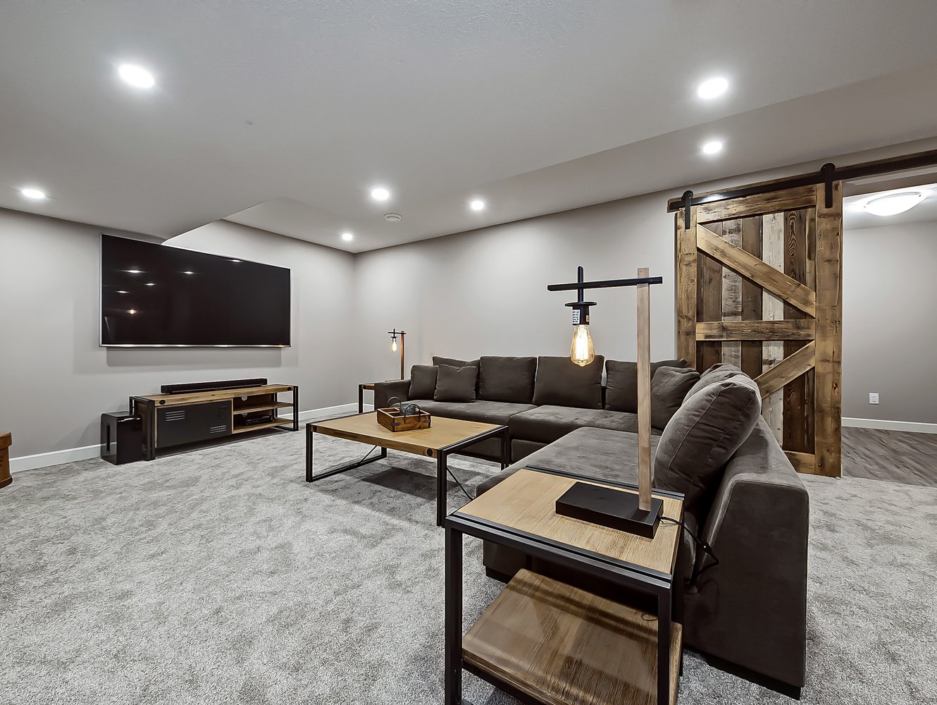 Tuscany Basement Renovation 18 copy.jpg