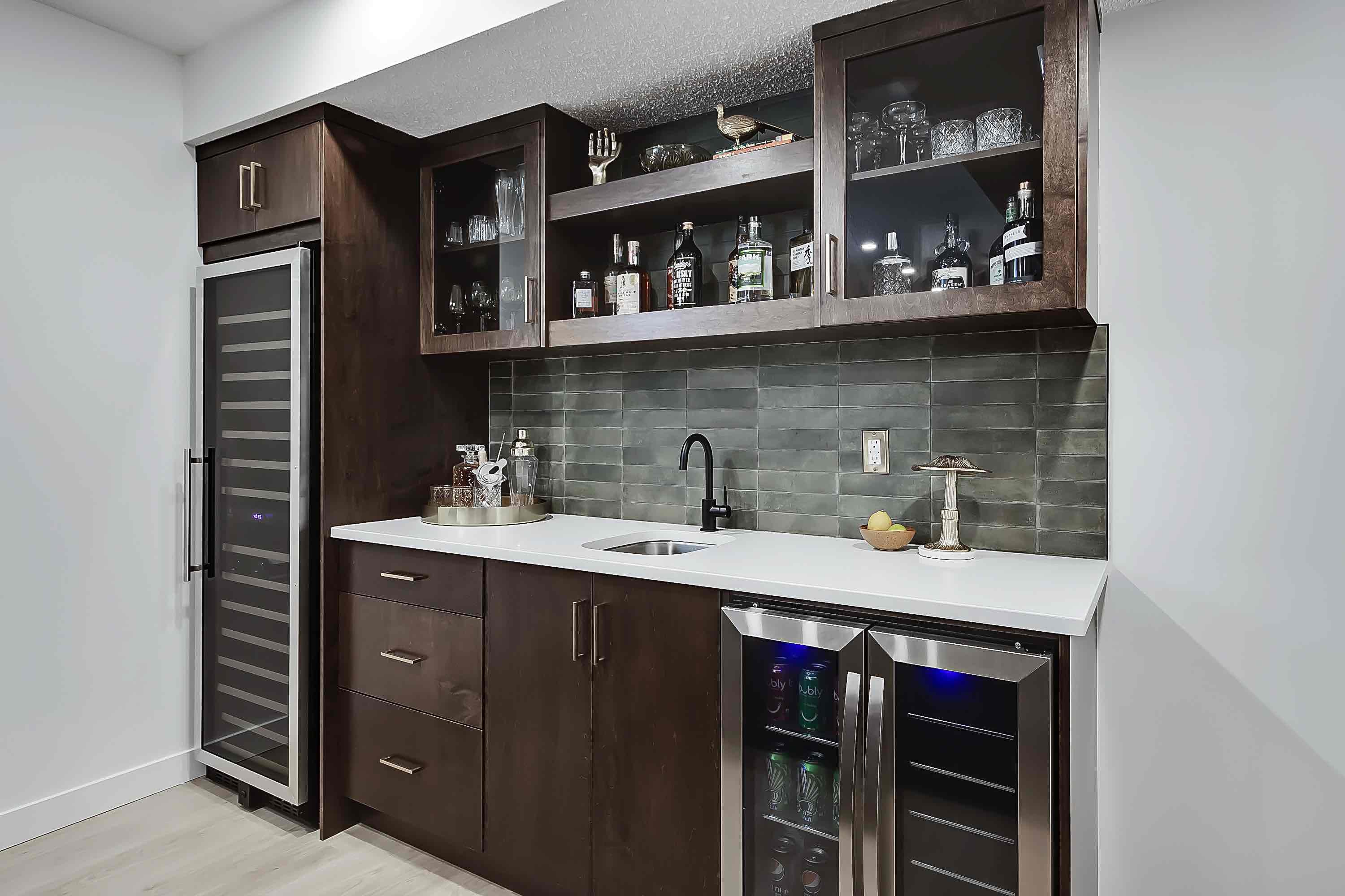 Basement Wetbar 19 copy.jpg