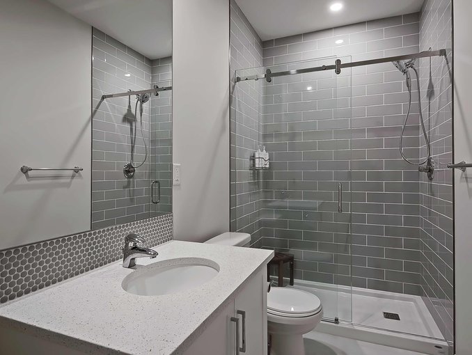 Basement bathroom 20 copy.jpg