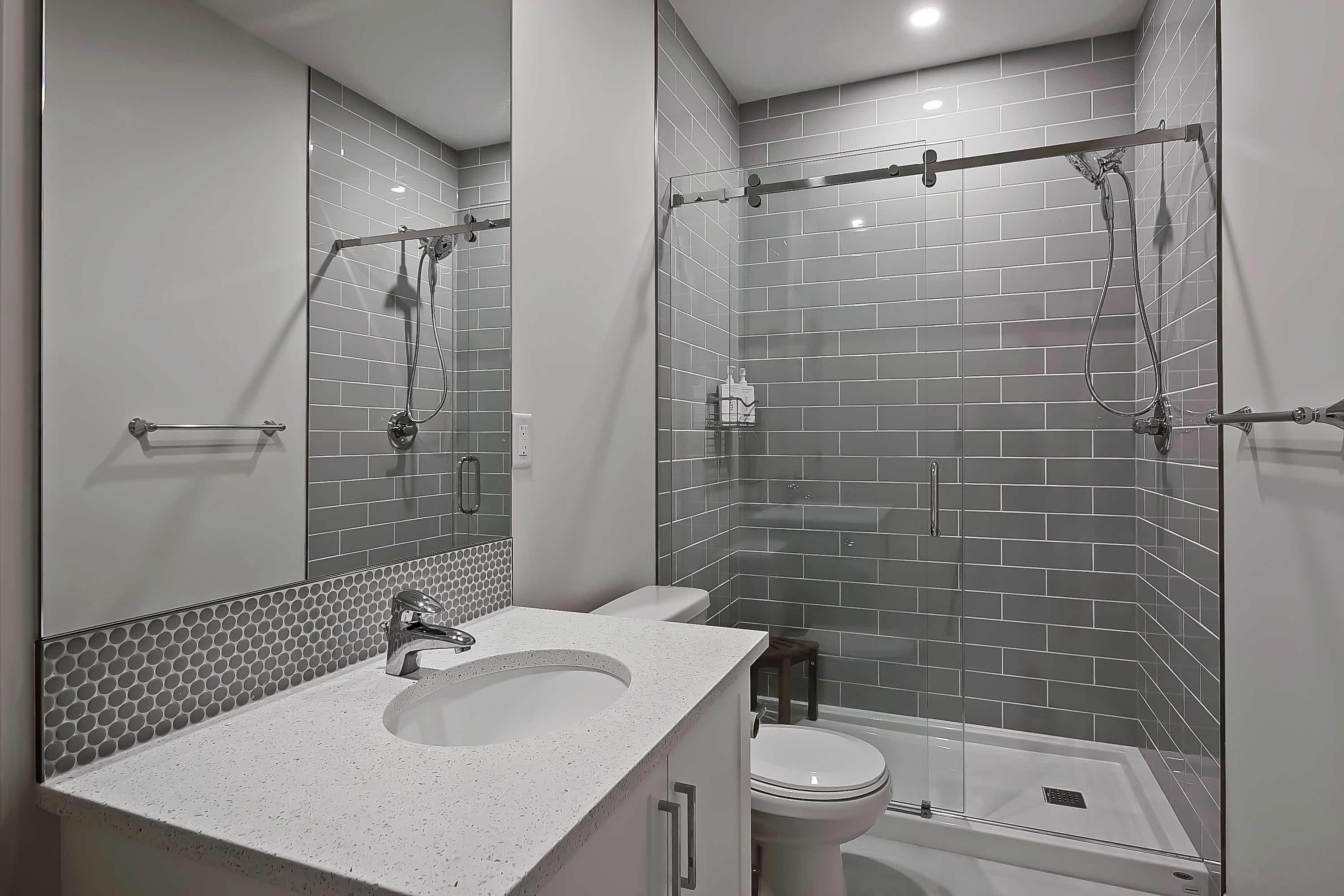 Basement bathroom 20 copy.jpg