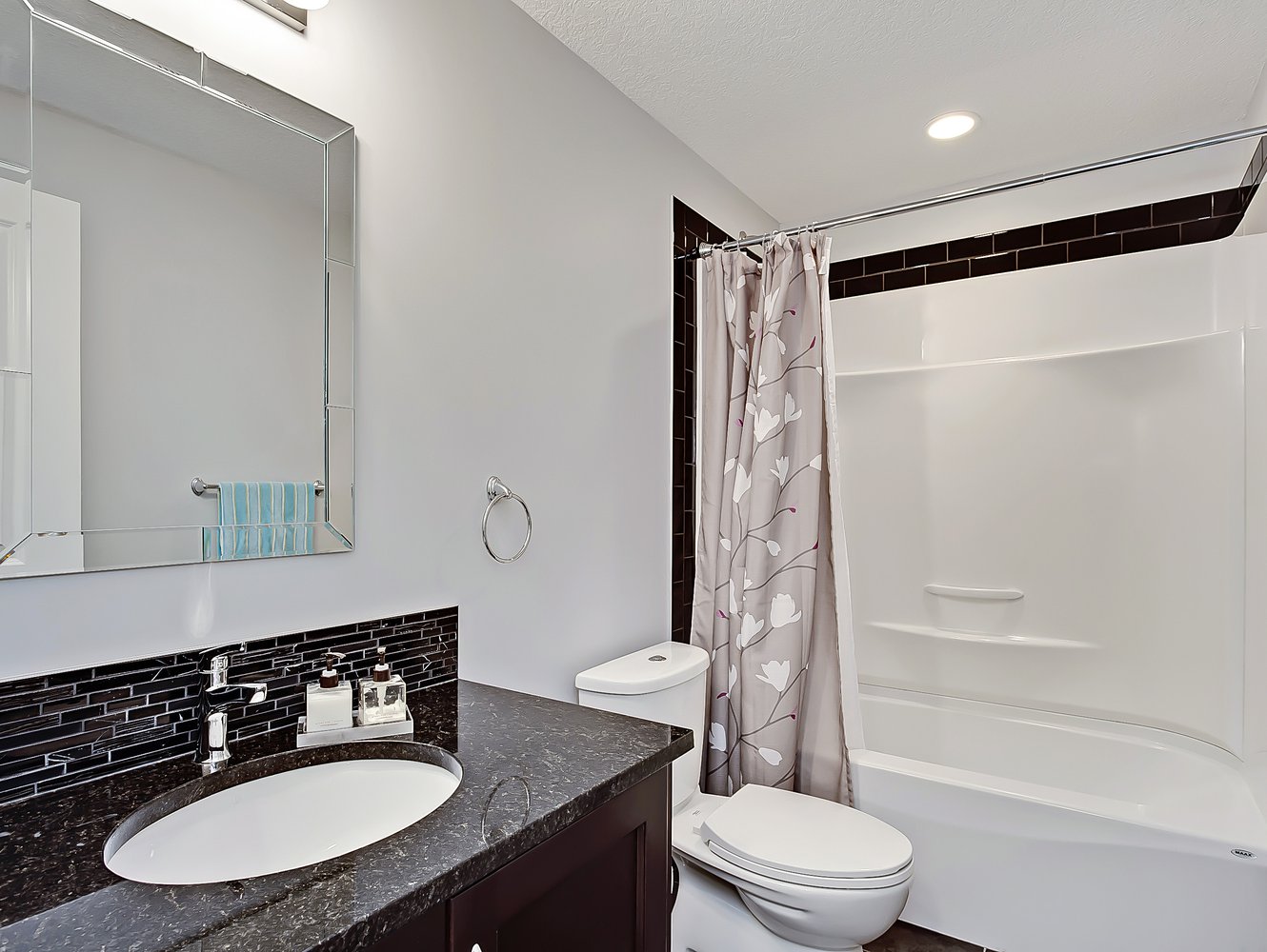 Valley Ridge Basement Renovation 21 copy.jpg