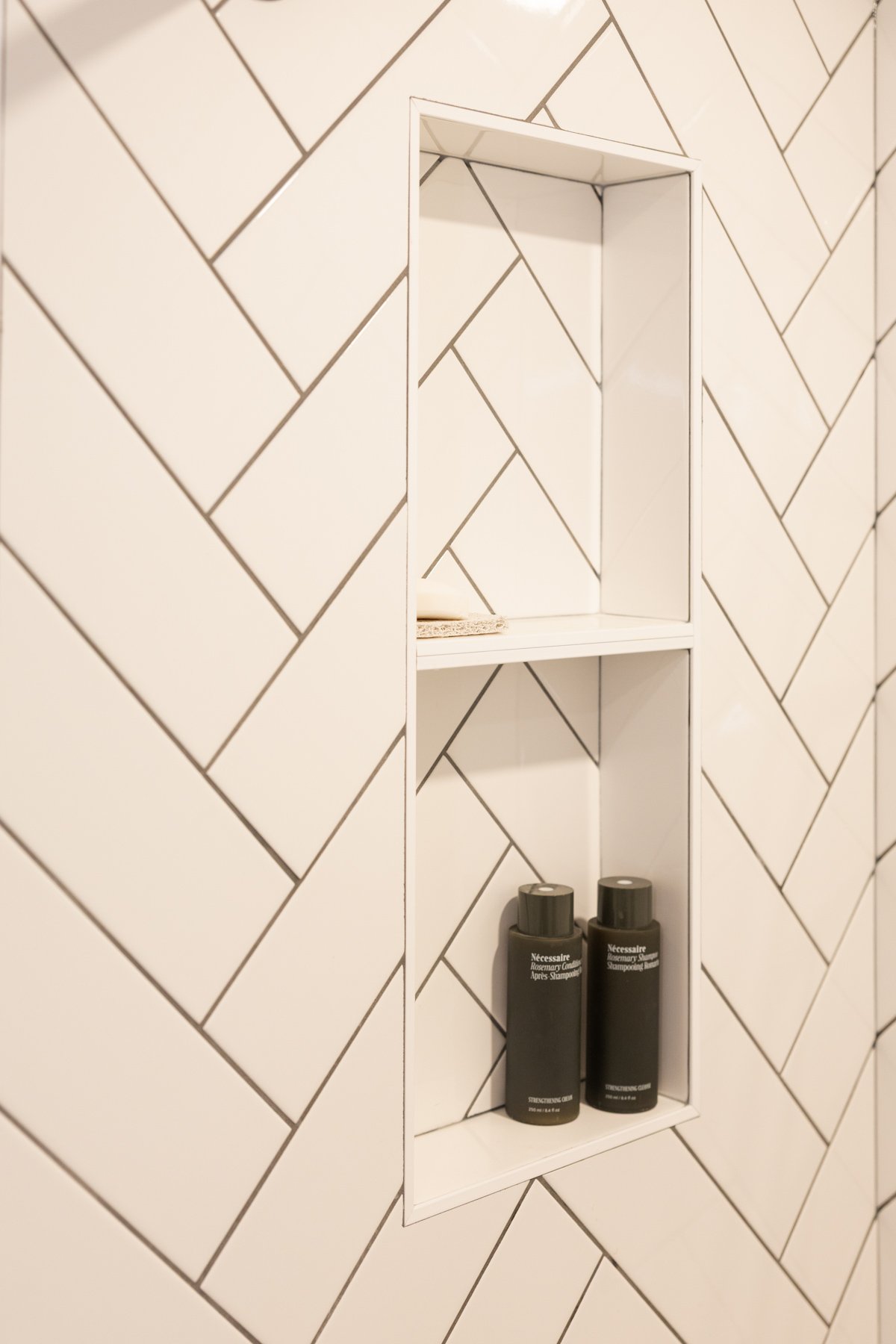 Niche, Tile, Bathtub
