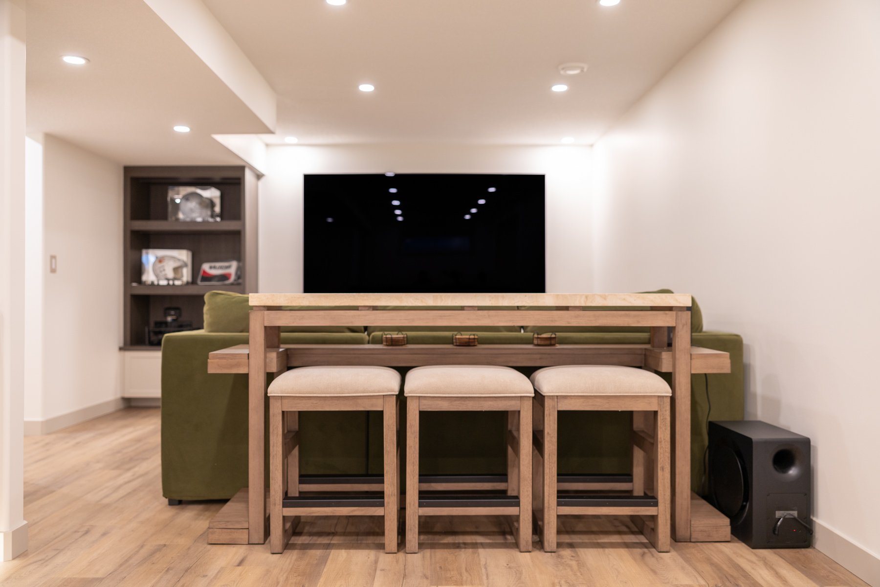 Elegant Basement Renovation 25.6.29-4760elgin-30