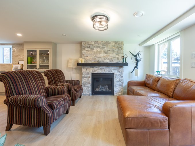 Basement Suite Calgary - 25.7.3-22coleridgedrnw-1