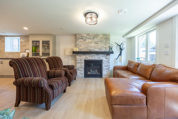 Basement Suite Calgary - 25.7.3-22coleridgedrnw-1
