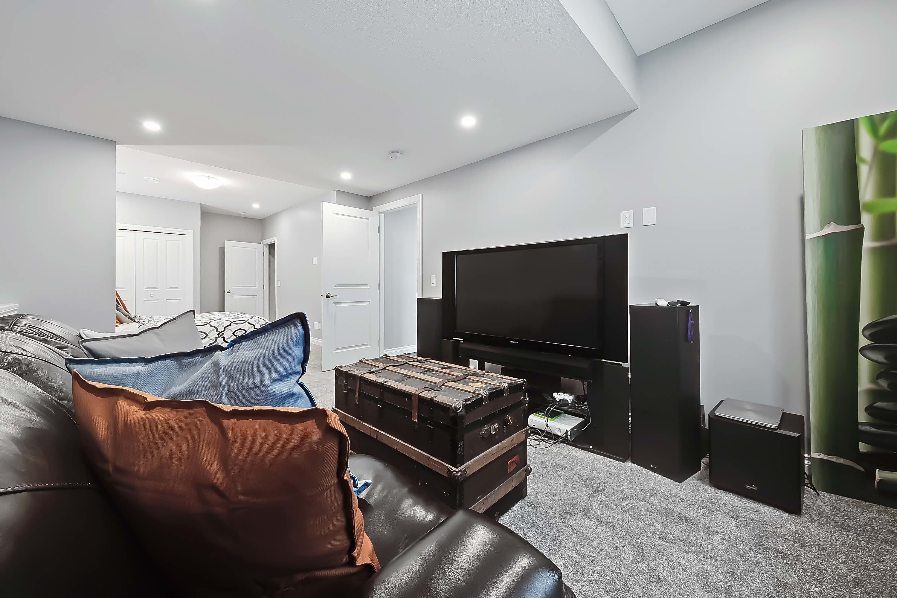 Stonemere Bay Basement Renovation 26 copy.jpeg