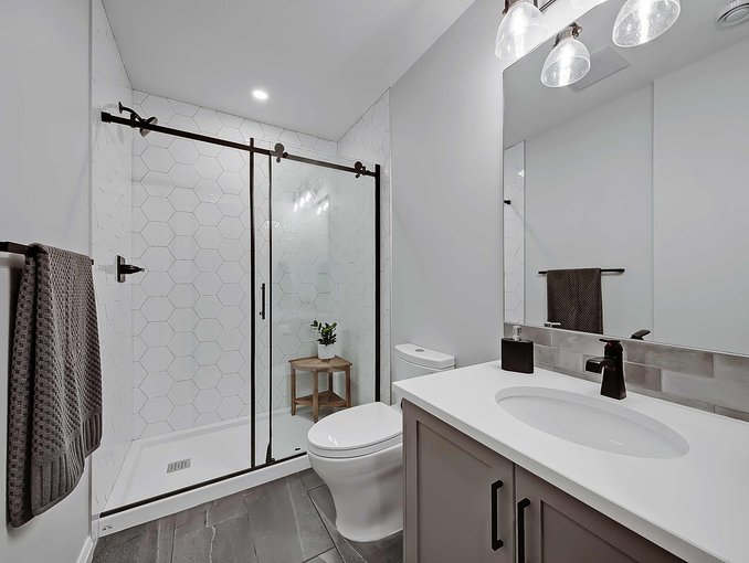 Basement Bathroom Shower 26 copy.jpg