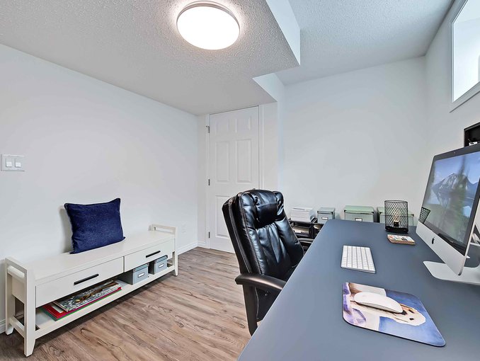 Kingston Cres