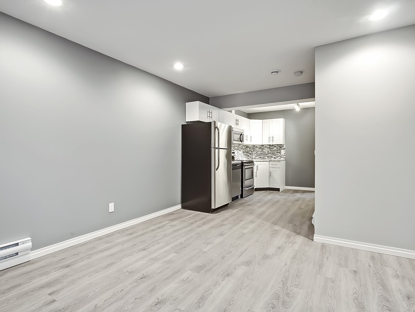 Basement Suite Calgary 4 copy.jpg