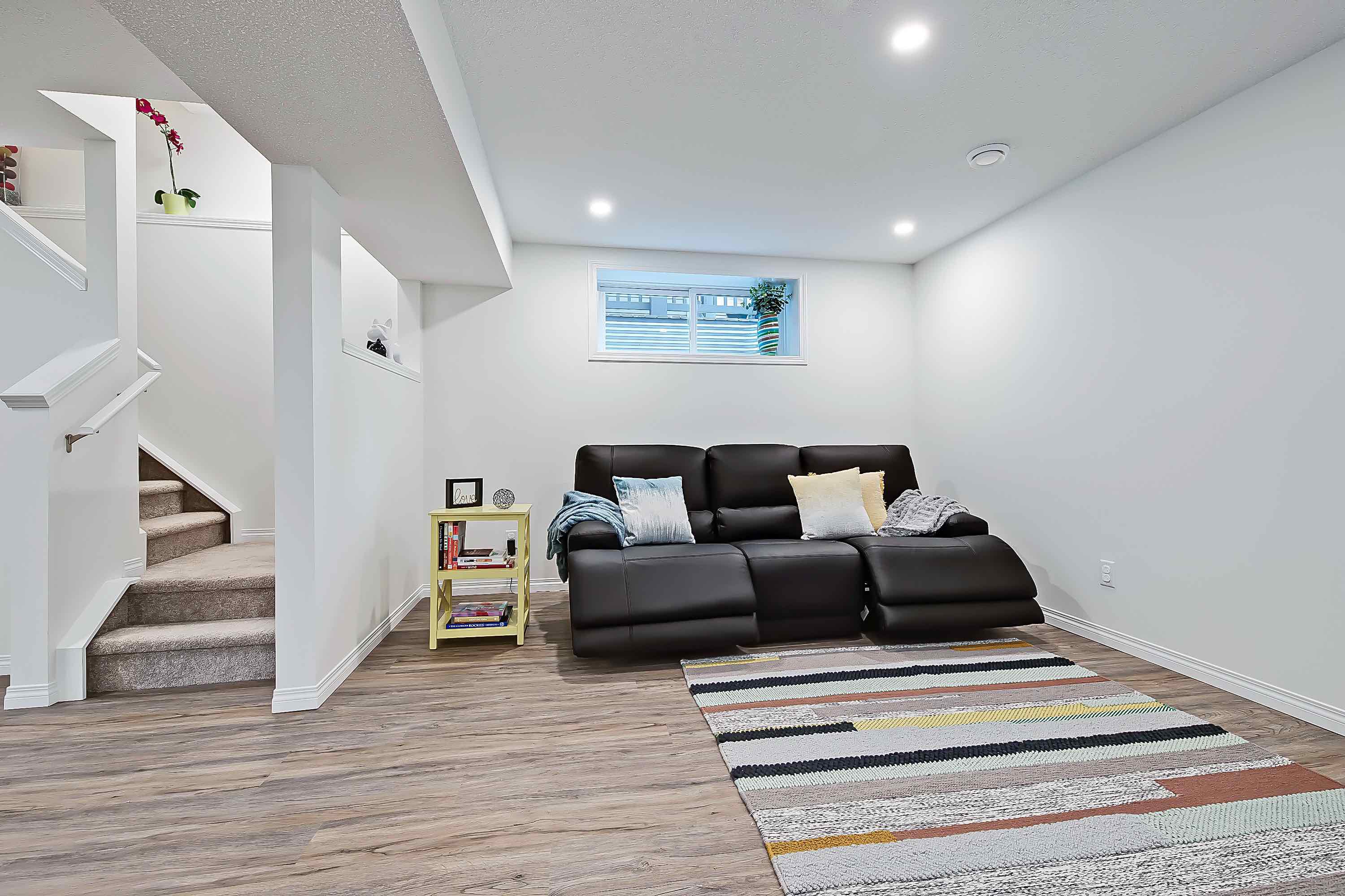 Kingston Cres