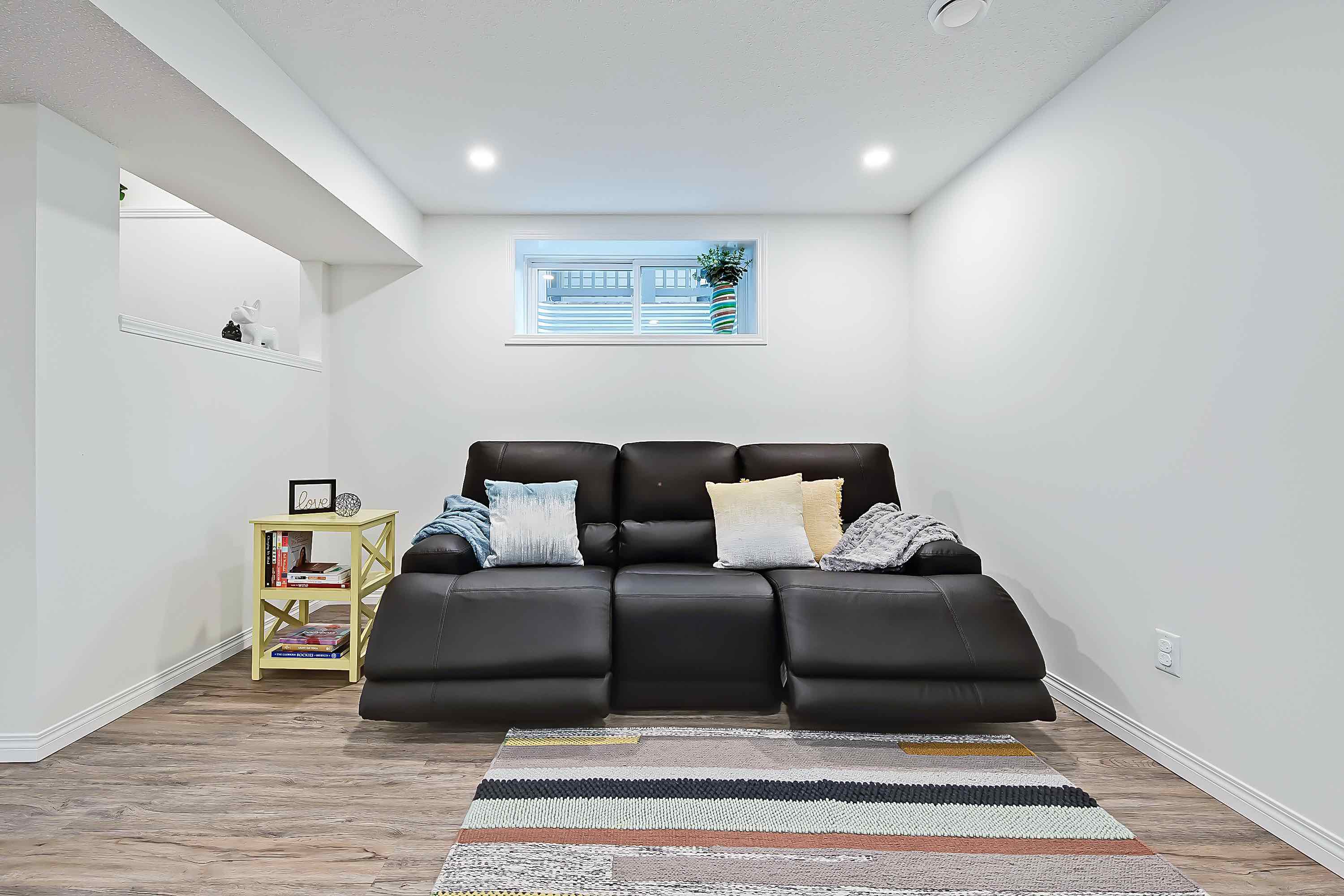 Kingston Cres