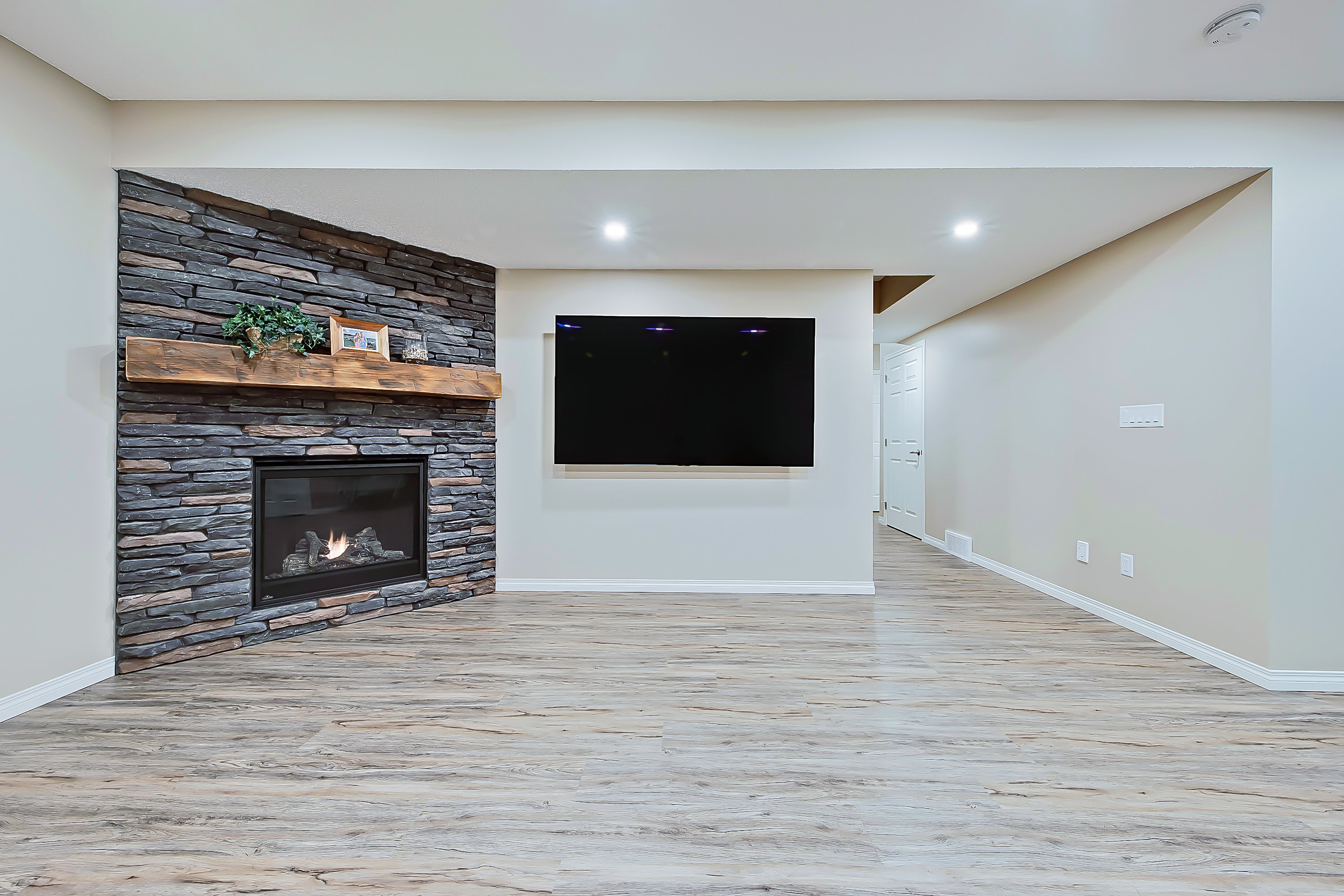 Cranleigh Manor Basement Development 6 copy.jpeg