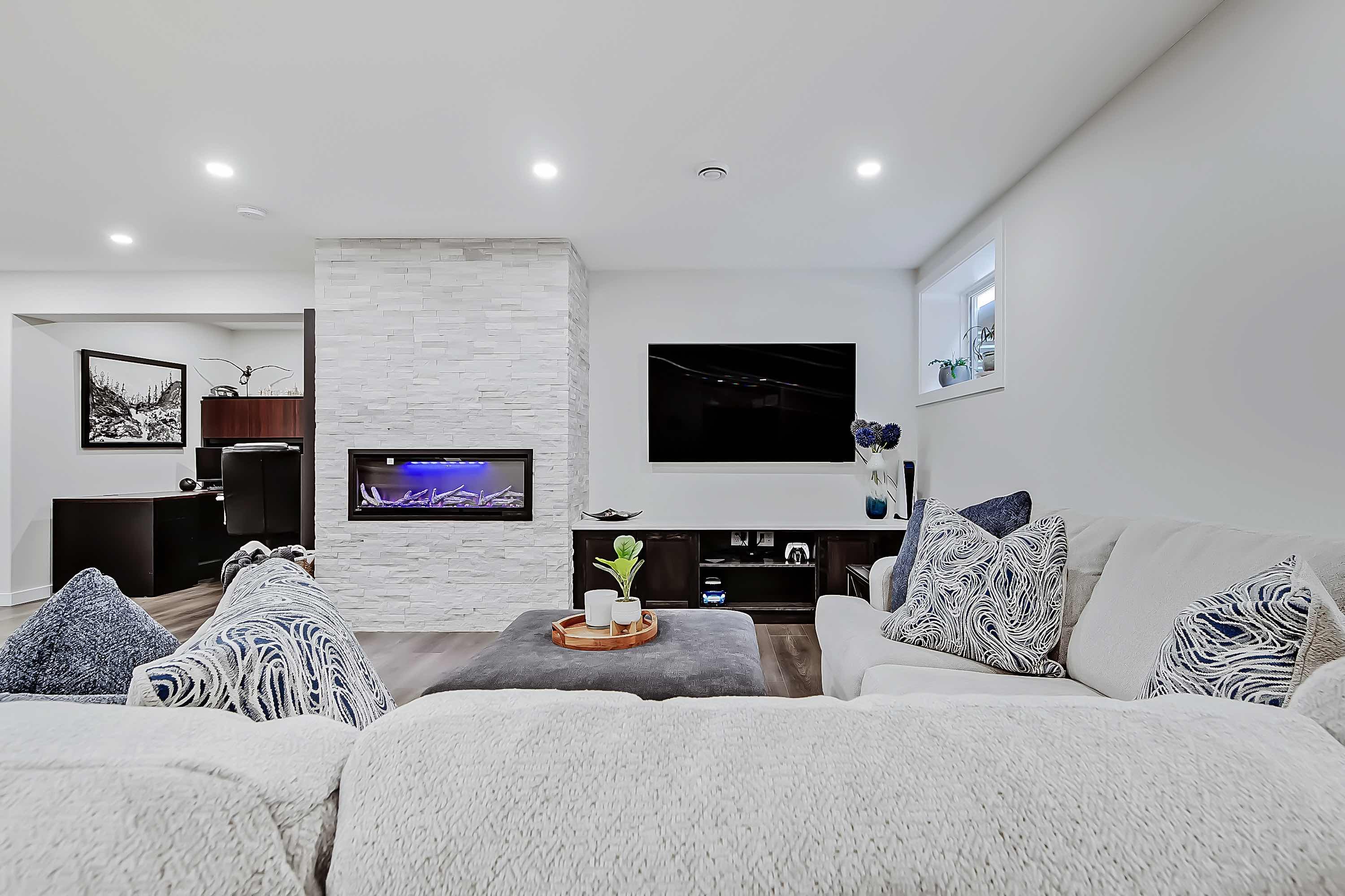 Basement TV 7 copy.jpg