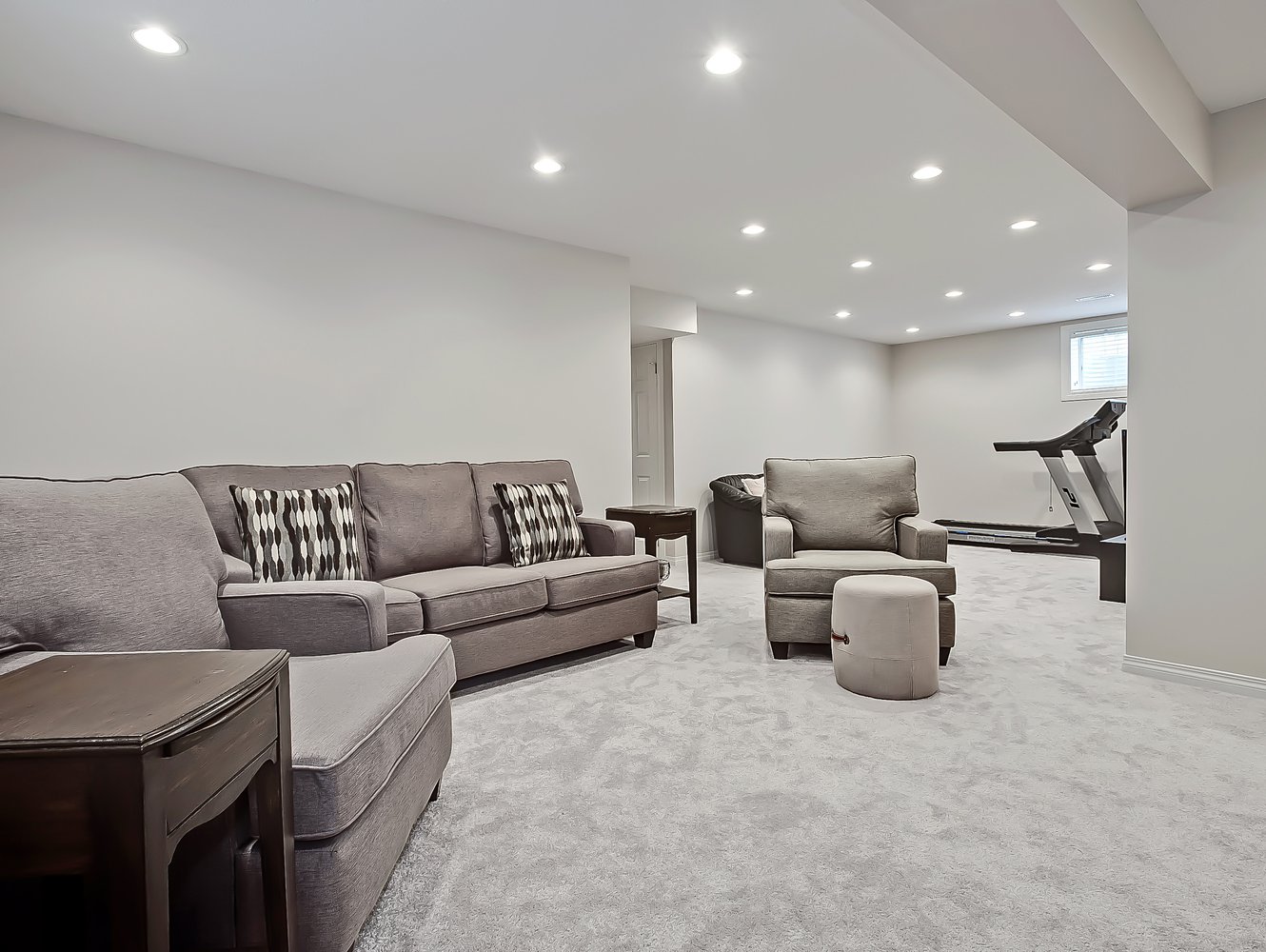 Calgary Basement Renovation 7 copy.jpg