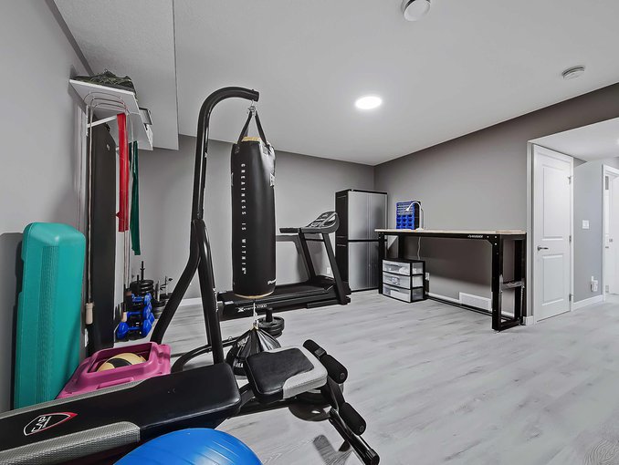 Basement Gym 8 copy.jpg